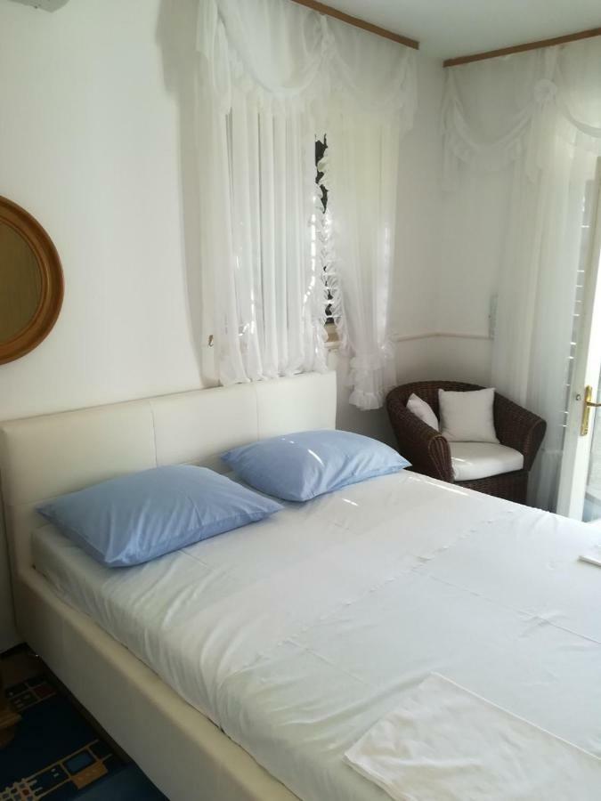 Apartman Renata Novi Vinodolski Esterno foto
